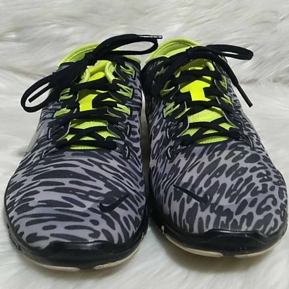 SALE! Barely Worn Nike Free 5.0 TR Connect 2 Tennis Shoes Sz.8.5 2014